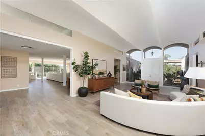 9844 Pangborn, Downey, CA 90240 - Photo 5