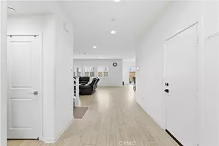 5242 Hayes Ct, Fontana, CA 92336 - Photo 9