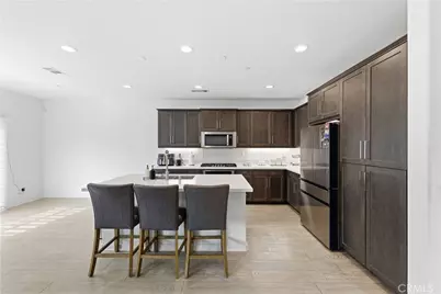 5242 Hayes Court, Fontana, CA 92336 - Photo 11