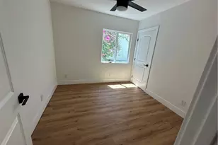 1253 W 65th St, Los Angeles, CA 90044 - Photo 15