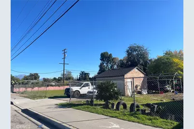 6909 Tippecanoe, San Bernardino, CA 92404 - Photo 3