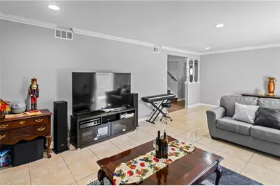 15503 Benfield Avenue, Norwalk, CA 90650 - Photo 9