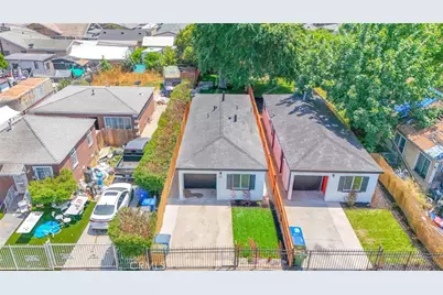 1964 E 114th Street, Los Angeles, CA 90059 - Photo 27