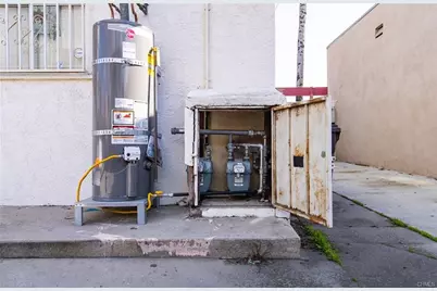 2369 Pacific, Long Beach, CA 90806 - Photo 7