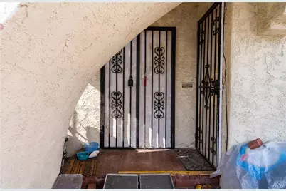 2369 Pacific, Long Beach, CA 90806 - Photo 15