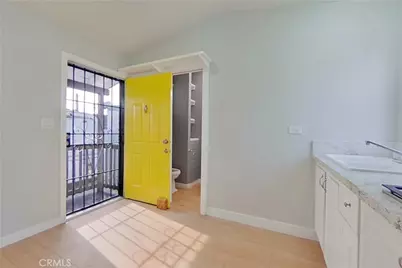 12532 Lakewood Boulevard #12, Los Angeles, CA 90042 - Photo 17