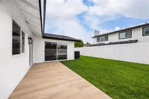 3841 Heather St, Seal Beach, CA 90740 - Photo 31