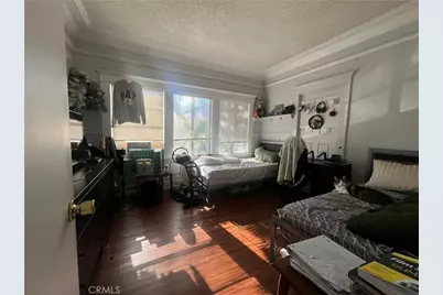 2955 Van Buren Place, Los Angeles, CA 90007 - Photo 23