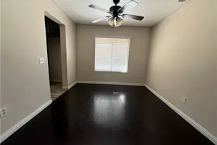 10851 Dove Ln, Adelanto, CA 92301 - Photo 7