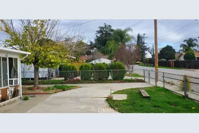370 W 12th, Beaumont, CA 92223 - Photo 17