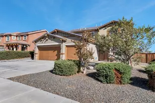 15128 Colville Ct, Victorville, CA 92394 - Photo 5