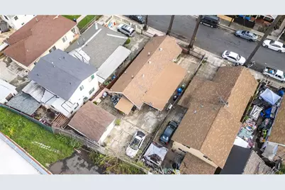 949 Hollins Street, Los Angeles, CA 90023 - Photo 27