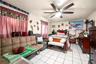 949 Hollins St, Los Angeles, CA 90023 - Photo 13