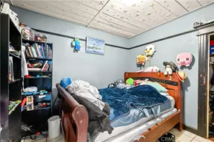 949 Hollins St, Los Angeles, CA 90023 - Photo 15