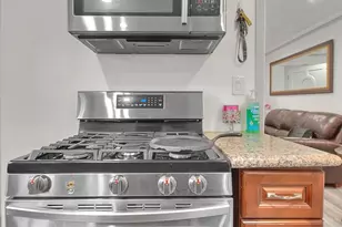 7659 Miramonte Blvd, Los Angeles, CA 90001 - Photo 23