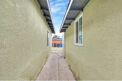 7659 Miramonte Boulevard, Los Angeles, CA 90001 - Photo 55