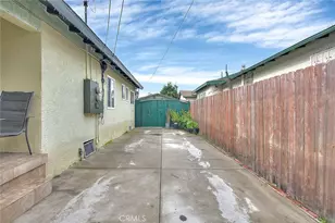 7659 Miramonte Blvd, Los Angeles, CA 90001 - Photo 11