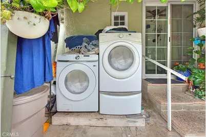 7659 Miramonte Boulevard, Los Angeles, CA 90001 - Photo 51