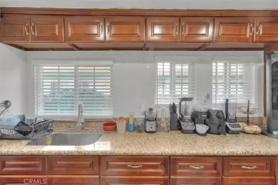 7659 Miramonte Boulevard, Los Angeles, CA 90001 - Photo 25