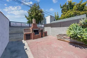 7037 Cimarron St, Los Angeles, CA 90047 - Photo 21