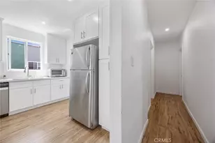 7037 Cimarron St, Los Angeles, CA 90047 - Photo 13