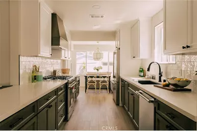 1840 Lave Avenue, Long Beach, CA 90815 - Photo 11