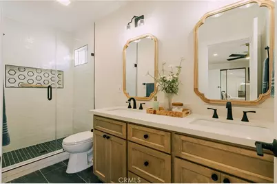 1840 Lave Avenue, Long Beach, CA 90815 - Photo 29