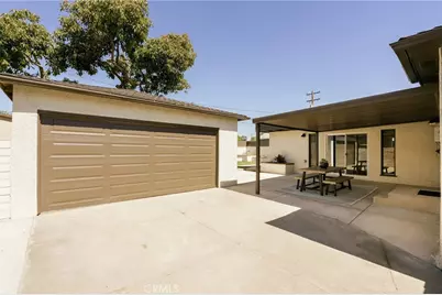 5837 E Gossamer Street, Long Beach, CA 90808 - Photo 49