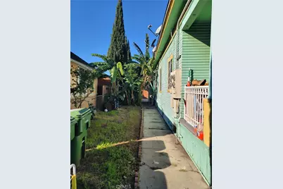 1757 S New England, Los Angeles, CA 90006 - Photo 21