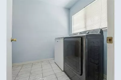 6545 Dos Rios Rd, Downey, CA 90240 - Photo 13