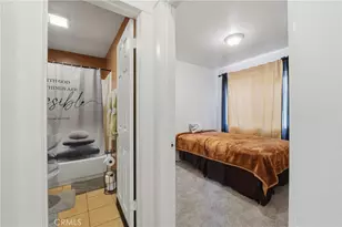 915 W Gage, Los Angeles, CA 90044 - Photo 15