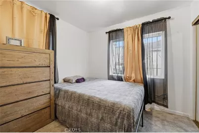 915 W Gage, Los Angeles, CA 90044 - Photo 13