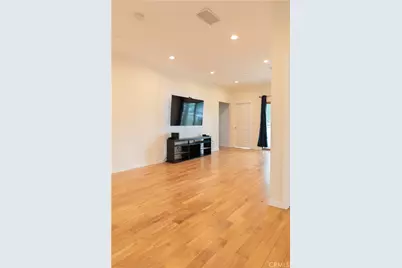 1137 N Banning Boulevard, Wilmington, CA 90744 - Photo 43