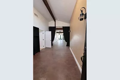 7326 Vanalden, Reseda, CA 91335 - Photo 13