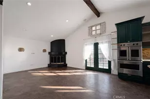 7326 Vanalden, Reseda, CA 91335 - Photo 9