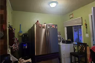 301 W Magnolia St, Compton, CA 90220 - Photo 15