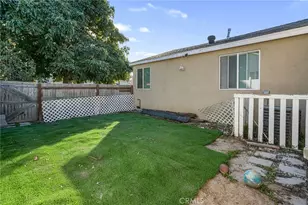 289 E Heath, Long Beach, CA 90805 - Photo 27