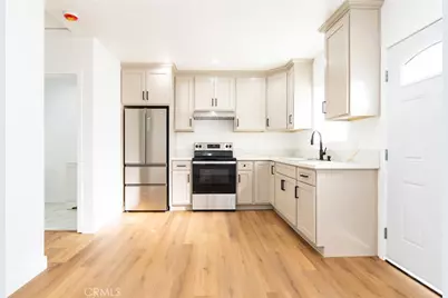 8230 Compton, Los Angeles, CA 90001 - Photo 17