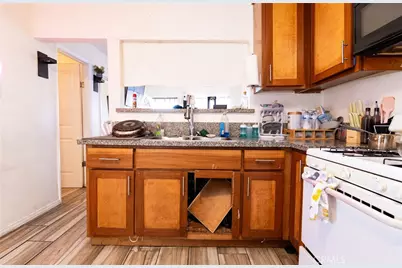 8230 Compton, Los Angeles, CA 90001 - Photo 37