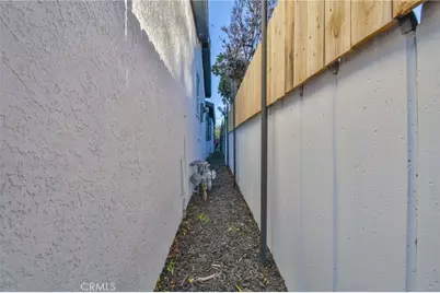 155 157 W 103 Street, Los Angeles, CA 90003 - Photo 5
