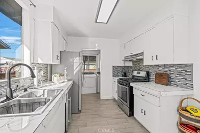 12235 Everest, Norwalk, CA 90650 - Photo 9