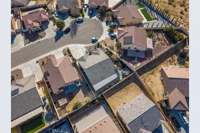 17648 Park Plaza Court, Victorville, CA 92395 - Photo 37