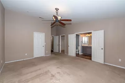 17648 Park Plaza Court, Victorville, CA 92395 - Photo 15