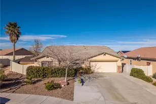 17648 Park Plaza Ct, Victorville, CA 92395 - Photo 3