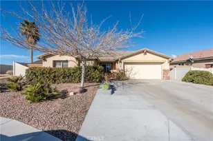 17648 Park Plaza Ct, Victorville, CA 92395 - Photo 1