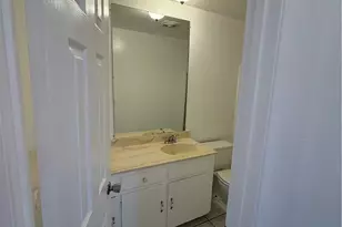 2890 E Artesia, Long Beach, CA 90805 - Photo 9