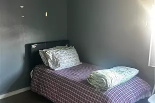 2109 N Bahama, Los Angeles, CA 90059 - Photo 13