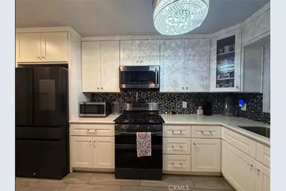 8516 Lyndora, Downey, CA 90242 - Photo 7