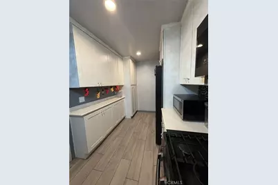 8516 Lyndora, Downey, CA 90242 - Photo 11