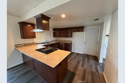 17600 Orange, Hesperia, CA 92345 - Photo 5